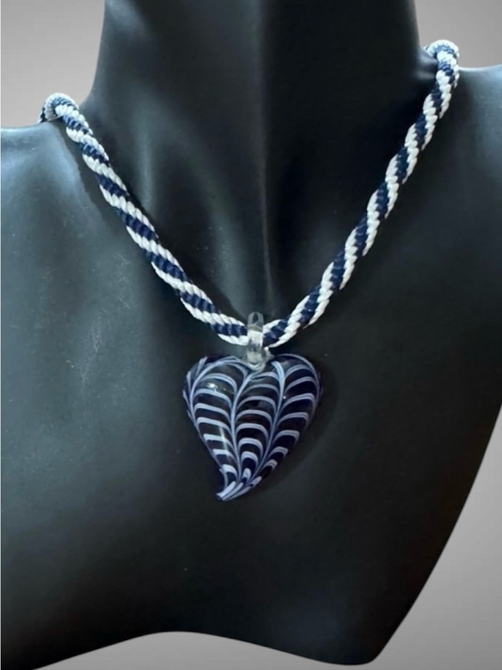 HANDMADE BRAIDED NECKLACE WITH HEART PENDANT
